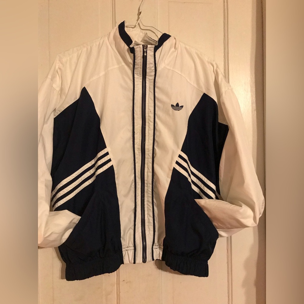 Vintage 1980’s unisex white & blue adidas jacket . Size M